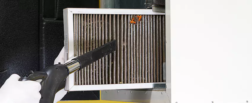 Clogged Air Duct Cleaning Process in Ottumwa, IA